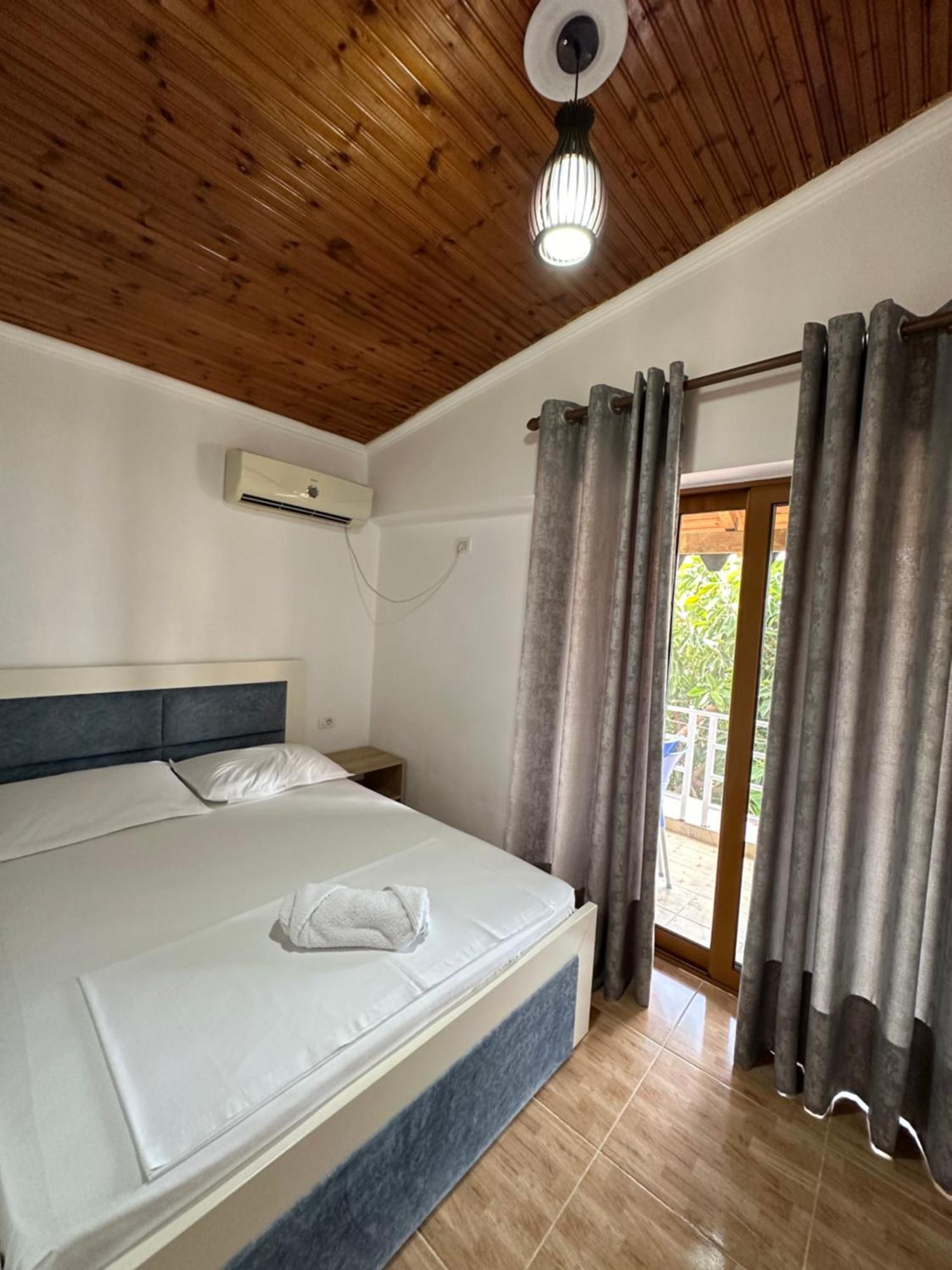 Villa Katalina Ksamil Esterno foto