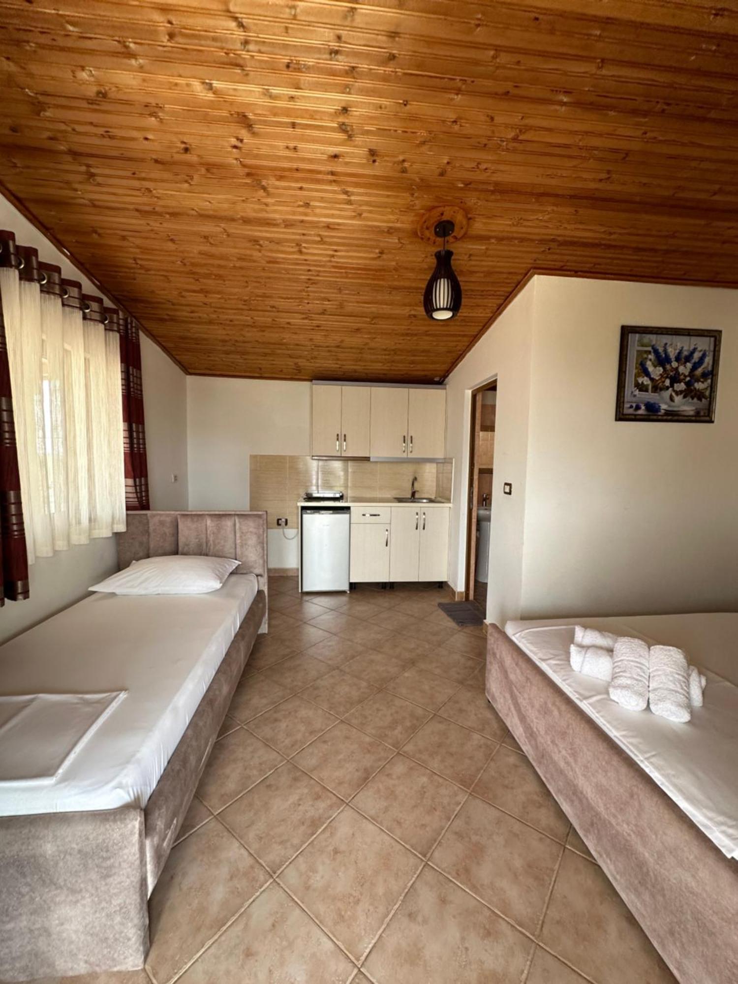 Villa Katalina Ksamil Esterno foto